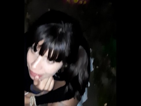 ❤️ Li kolanê di berdêla şêraniyê de penîsê werimî ❤❌ Vîdyoya porno li me
